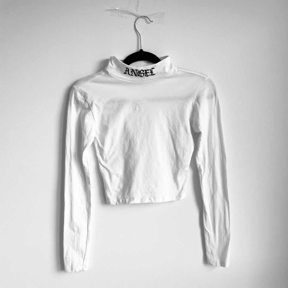 MOTEL Long-Sleeved Turtleneck in White (SMALL)